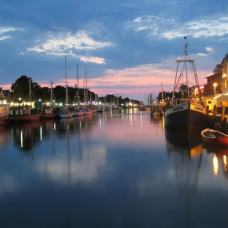 Apartment Seaside, Direkt An Der Promenade Rostock
